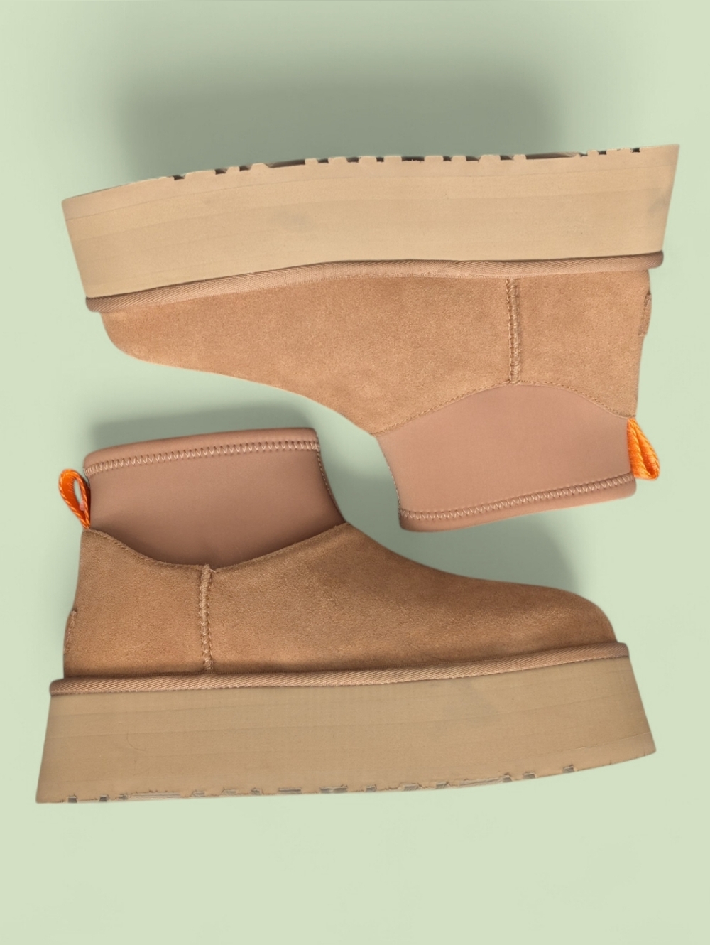 New 100% Authentic UGG Classic Mini Dipper Platform Chestnut Boots Size 8 Women'